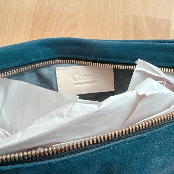 Clare V Vivier NWT Grande Fanny Bag in navy blue suede leather - Picture 4 of 4